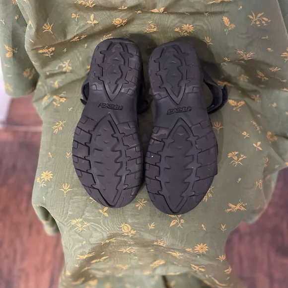 Women’s Teva Tirra Sandal - Picture 5 of 7